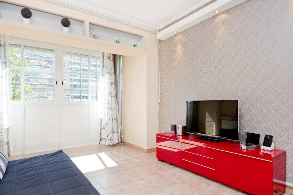 Glorias:sagrada Familia 15 Minutos - Playa 20 Minutos Appartement *